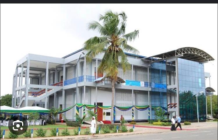 Dar es Salaam university College/University